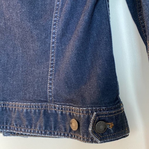Talbots Jean denim jacket front pockets metal buttons banded bottom size P
C b - Picture 7 of 15